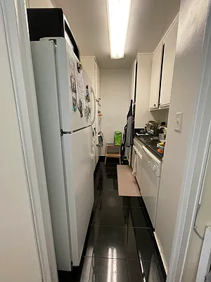 Rented by Olympia House Delaware LP | media 7