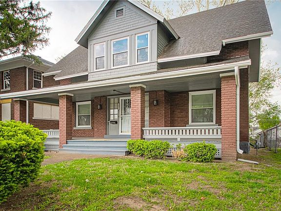 2nd image of 1039 Laurel Ave