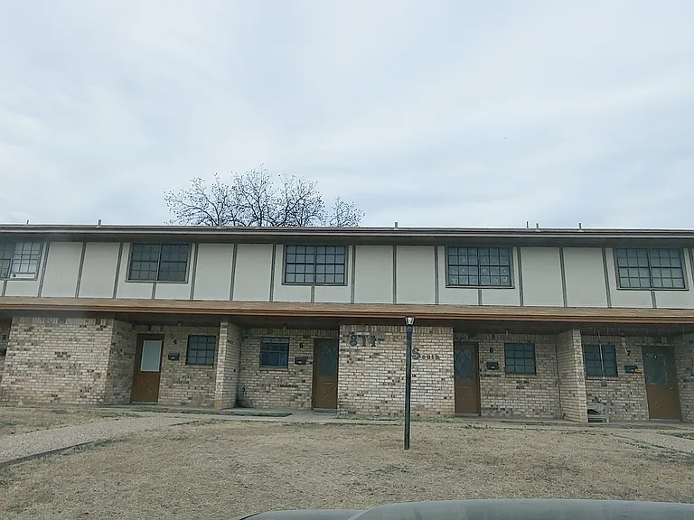 811 South St #11 — Photo 11