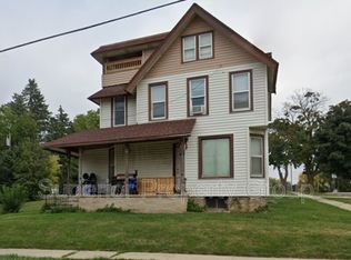 200 S Washington St #3, Beaver Dam, WI 53916
