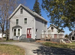 43 North St, Machias, ME 04654