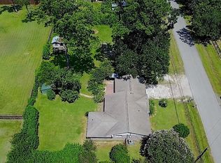 1102 Big Deer Dr, Crosby, TX 77532