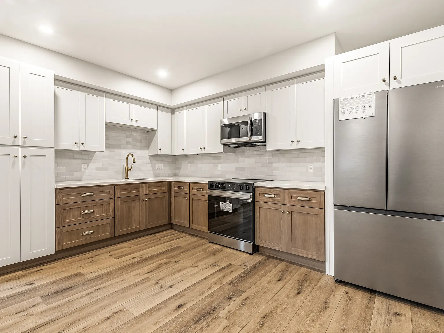 4433 Maycrest Avenue - 1 — Photo 3