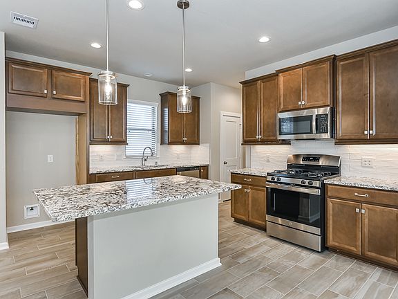 3rd image of 2138 Arbor Pne #77375A