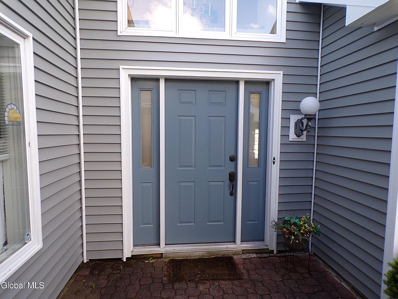 2nd image of 20 Westwood Drive