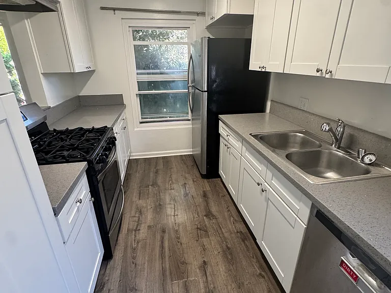 8401 Tuscany Ave #4 — Photo 7