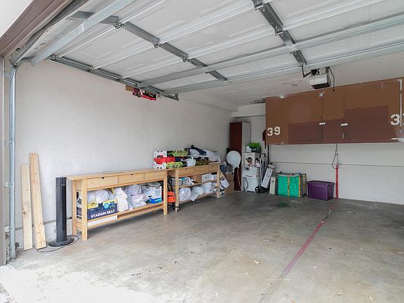 3rd image of 508 N Imperial Ave APT B