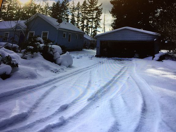 2nd image of 64 Gifford Ave