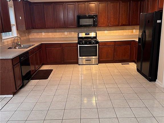 5th image of 6074 Brookmere Ln