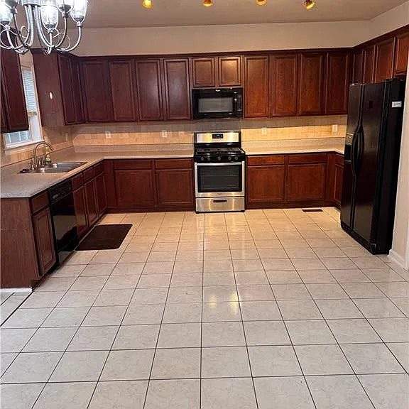6074 Brookmere Ln — Photo 5