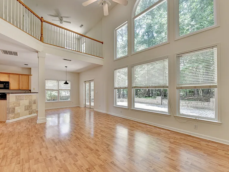 873 Red Rock Ct — Photo 34