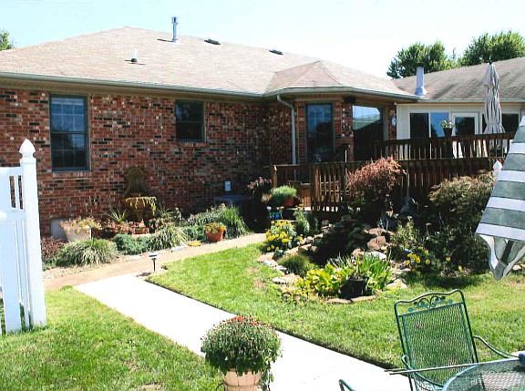2nd image of 3511 London Pike