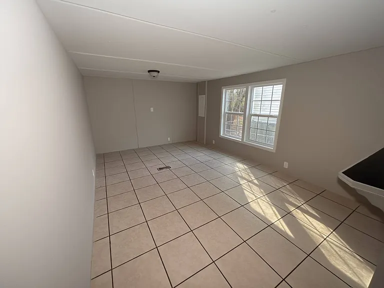 3118 Dudley Rd #73 — Photo 3