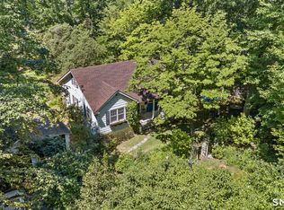 158 Spring Water Lane, New Canaan, CT 06840
