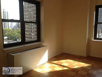 Rented by Metropolitan Property Group