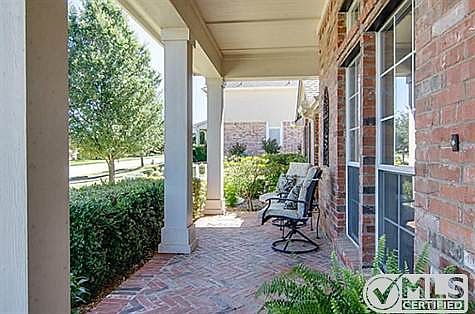 3rd image of 535 Stone Creek Dr