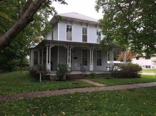 206 N 5th St APT D, Fairfield, IA 52556