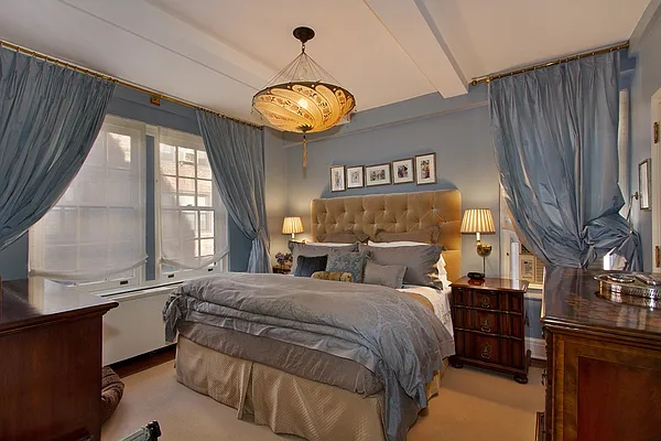 Sold by Corcoran | media 2
