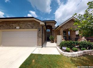 1319 Crow Ct, San Antonio, TX 78245