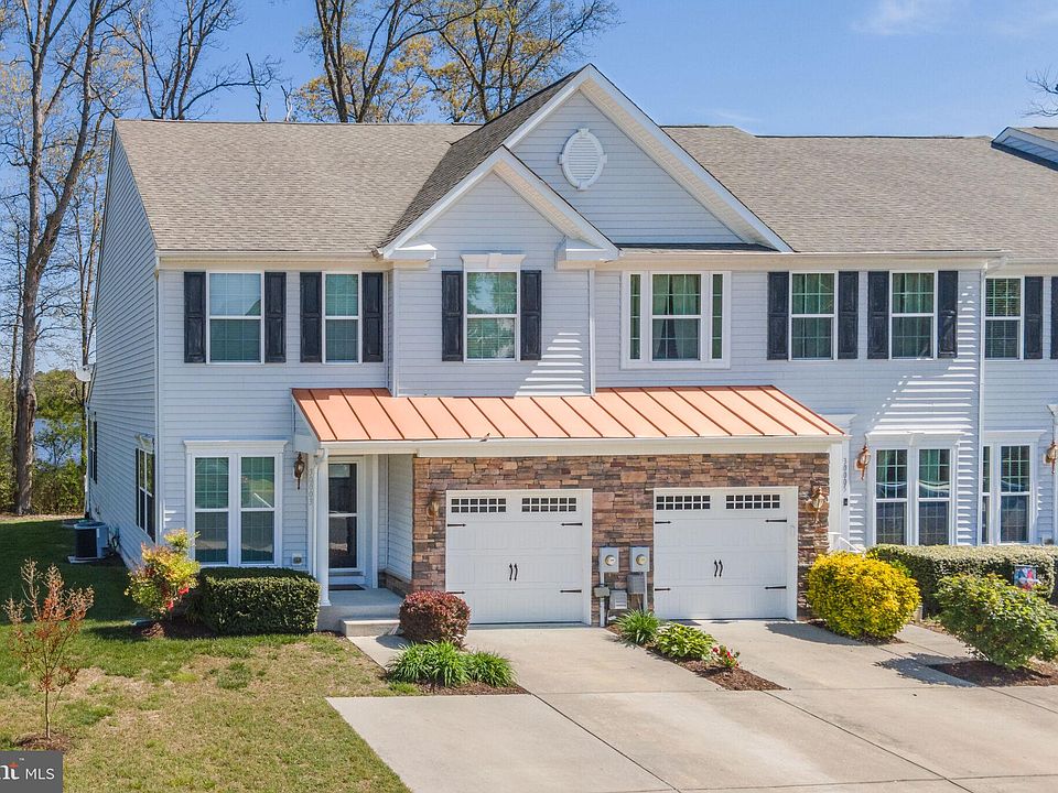 1st image of 30003 Eagle Point Dr #1F