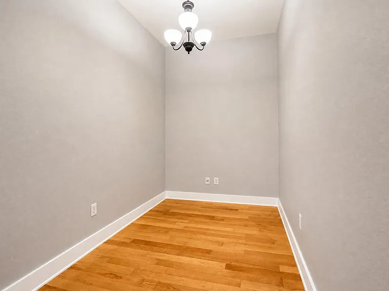603 Davis St #1207 — Photo 13