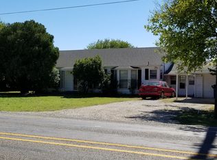 105 E Main St, Gunter, TX 75058