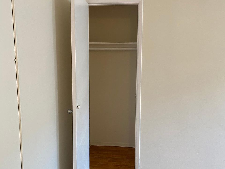 2nd image of 1249 S Orange St #108