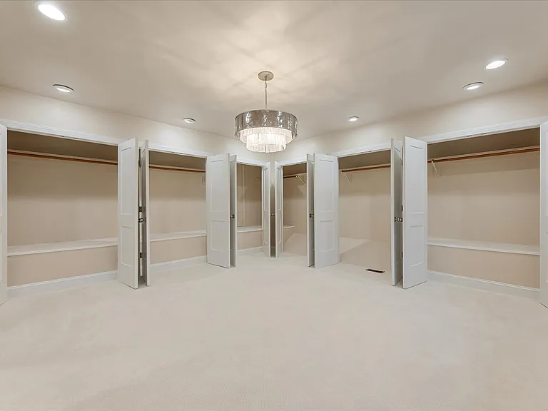 9036 Jeffery Rd — Photo 47
