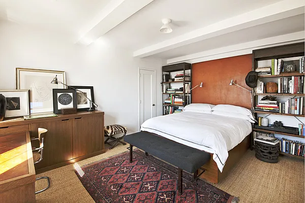 Sold by Stribling | media 14