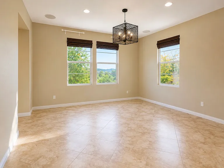 8404 Katherine Claire Ln — Photo 7