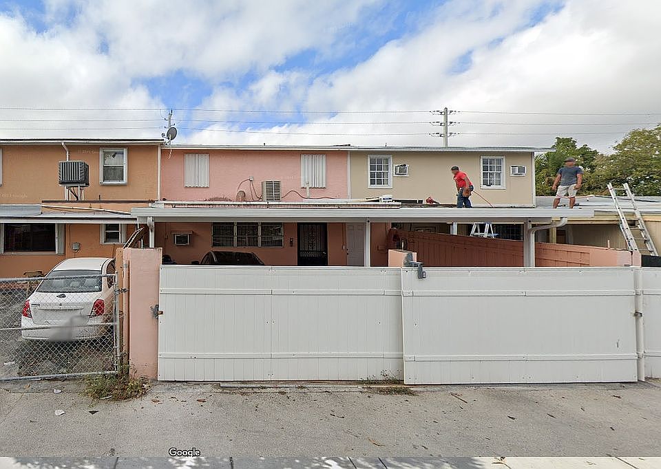 2nd image of 19413 NW 47th Ave