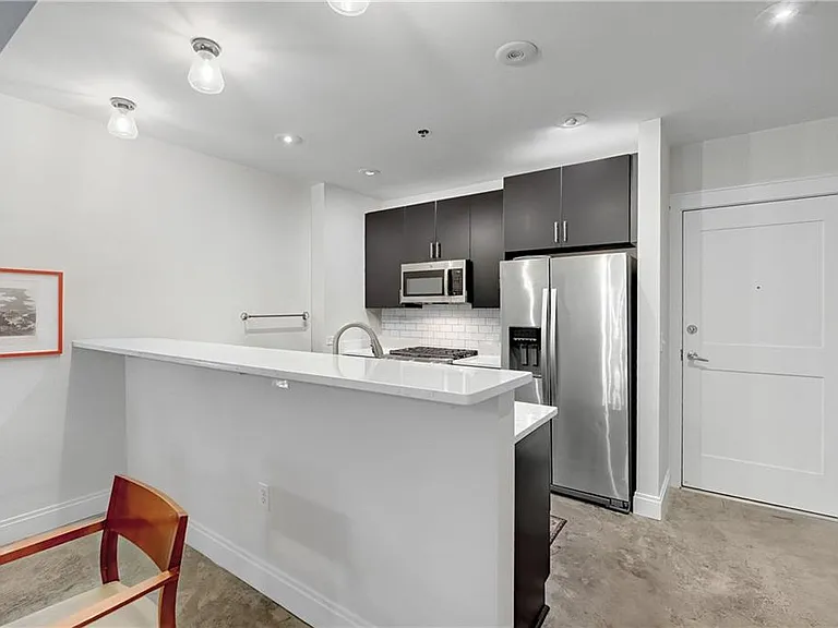 905 Juniper St NE #309 — Photo 7