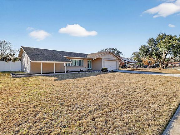 4th image of 4085 Old Colony Rd