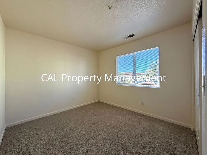 1159 Cobblestone St — Photo 29