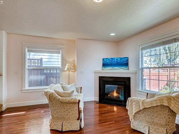 4th image of 8035 N Chautauqua Blvd
