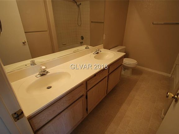5th image of 1903 Cutlass Dr #110