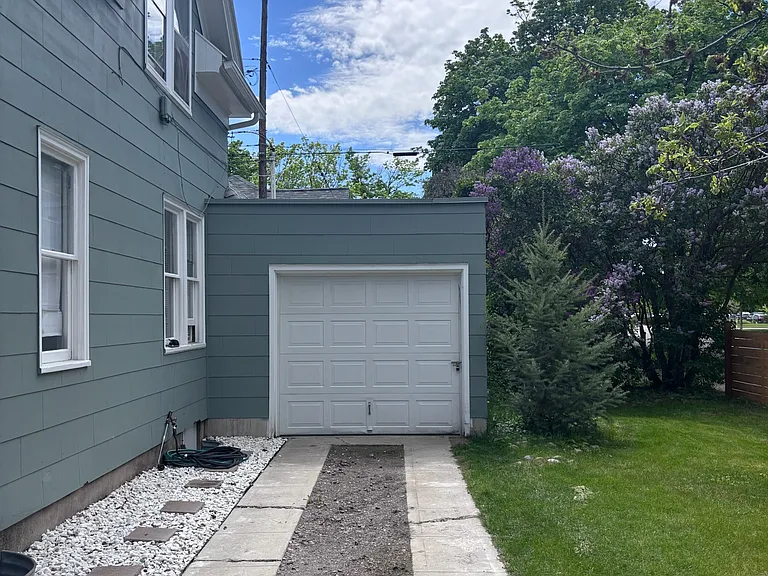 525 Toole Ave #A — Photo 17