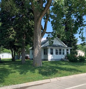 737 Detroit Ave, Monroe, MI, 48162