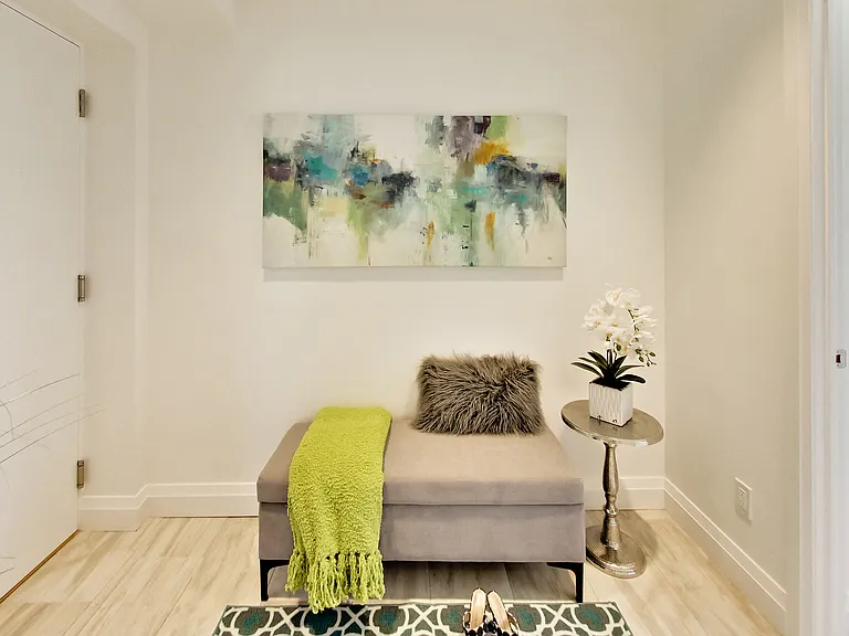 42 Glen Elm Ave #206 — Photo 88