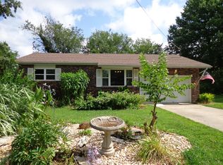 2749 E Cozy St, Springfield, MO 65804