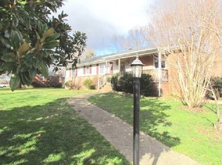 12902 Holly Ln, Manakin Sabot, VA 23103