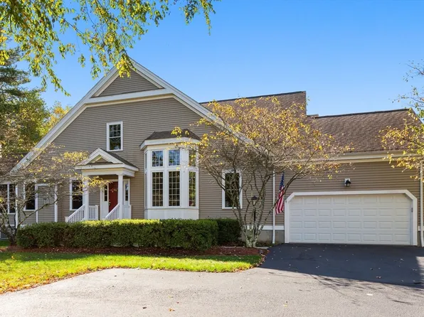 19 Lois Ln Unit 19, Norfolk, MA 02056