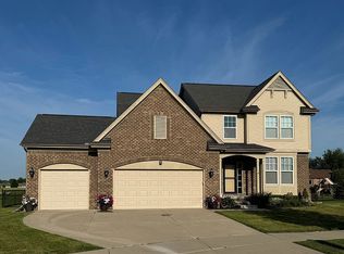 37469 Karen Ann Ct, New Baltimore, MI 48047