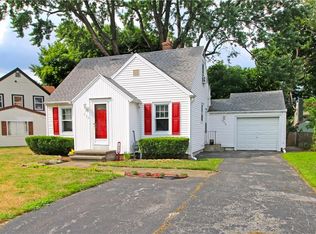 226 Ridgedale Cir, Rochester, NY 14616