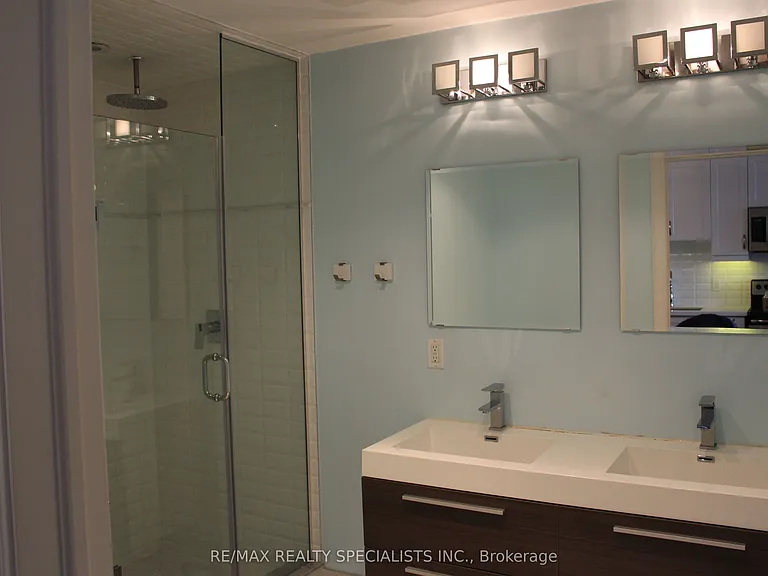 6 Brant Ave #8 — Photo 6