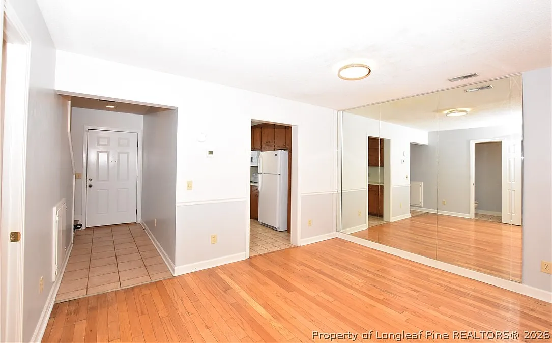 2 bed, 1.5 bath, 1134 sqft, $1,265 — Photo 3