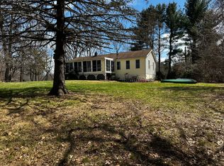 150 Thornbush Rd, Mansfield, CT 06250