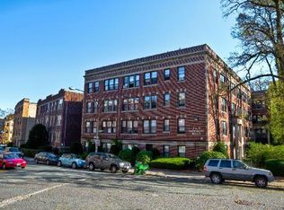 2 Lothian Rd #23, Brighton, MA 02135