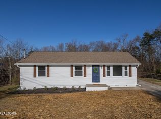 3304 Barbury Ln, Knoxville, TN 37931