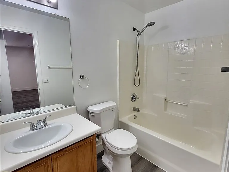 5486 Jacobs Field St — Photo 9